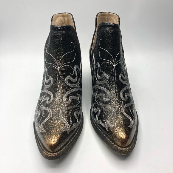 Circle G by Corral  Embroidered Pointed Toe Ankle Boots Multicolor Size 7 M - Picture 2 of 12